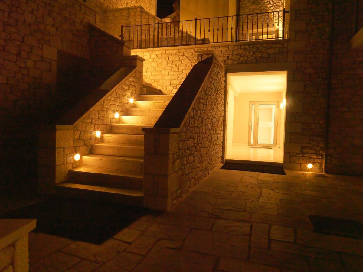 Hondos Classic Hotel & Spa Nestani Dış mekan fotoğraf