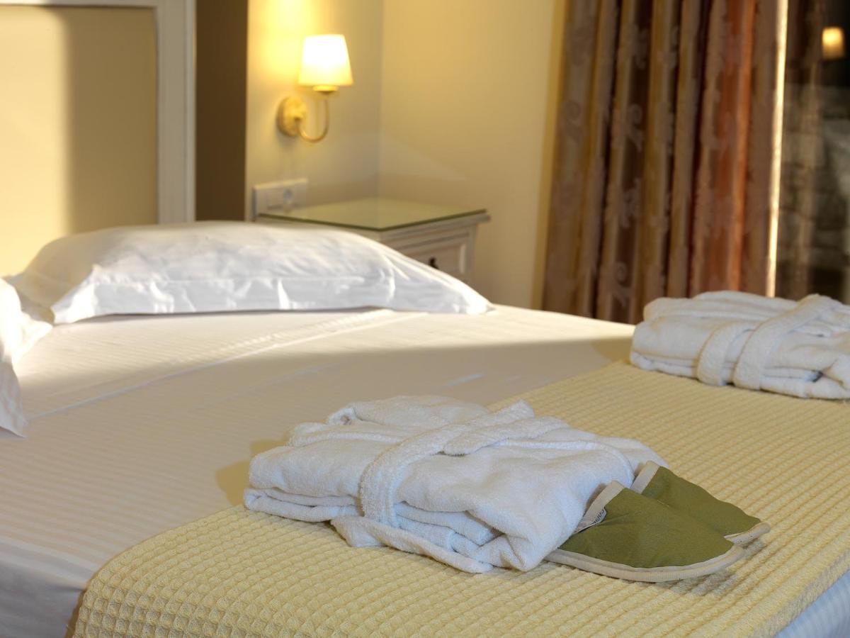 Hondos Classic Hotel & Spa Nestani Dış mekan fotoğraf