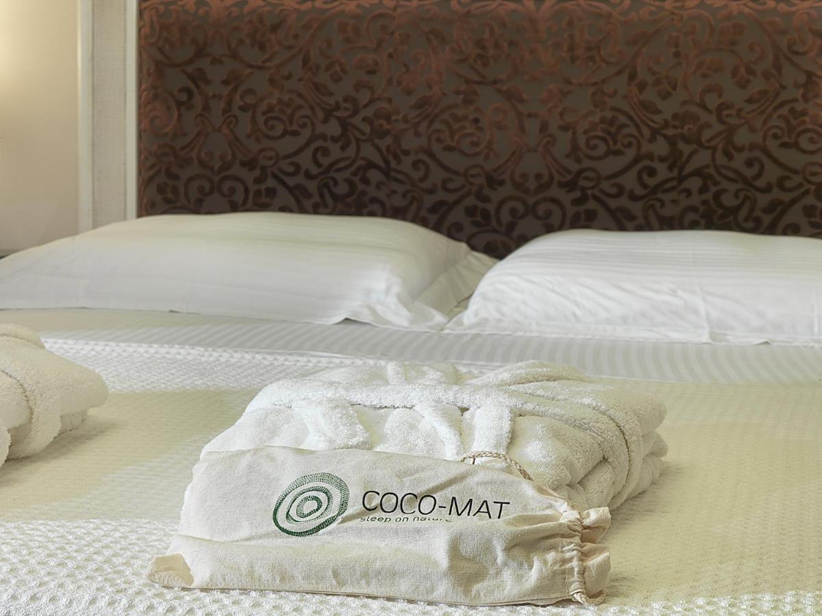 Hondos Classic Hotel & Spa Nestani Dış mekan fotoğraf